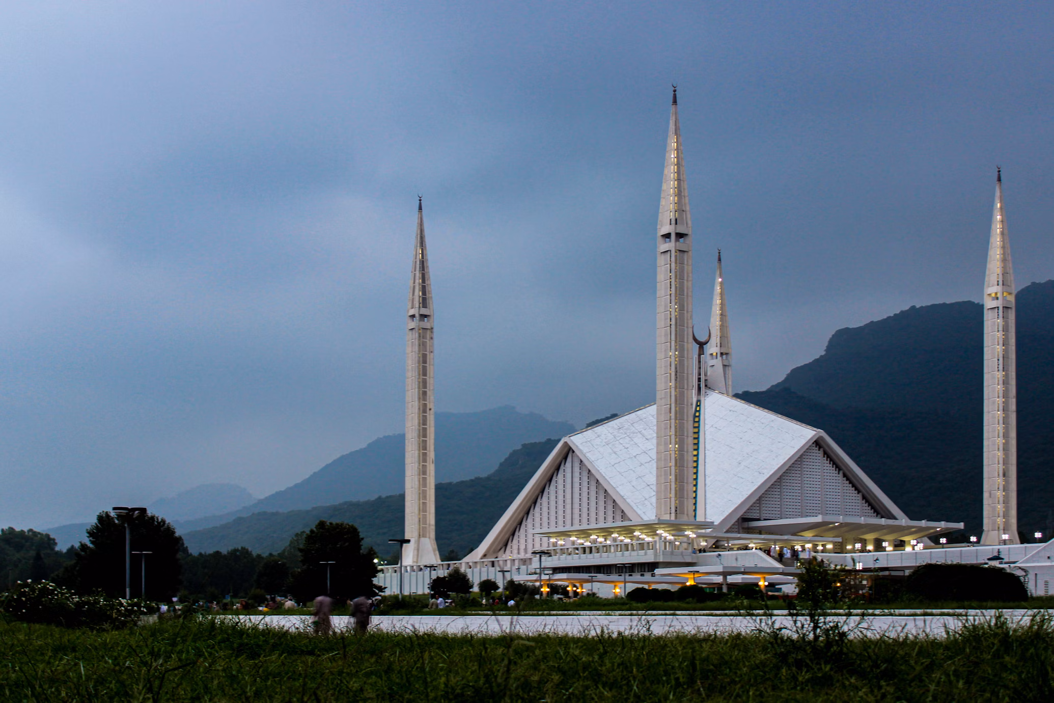 Pakistan Tax Residency: Your Complete Guide to Becoming a Resident